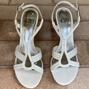 Gianni Bini White Leather Slingback Sandal - Size 8